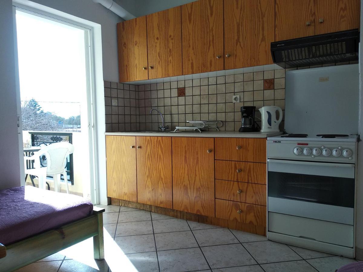 Ton Mari Apartments Palaiochora Dış mekan fotoğraf